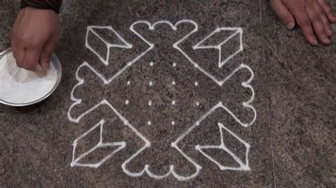 Simple and Easy Rangoli Design/ Simple Dot Rangoli for Beginners with 8 ...