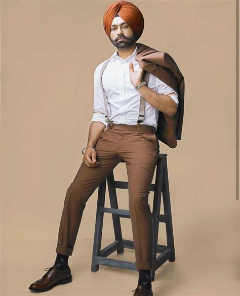 Tarsem jassar | Sardar fashion, Tarsem jassar pics, Fashion suits for men