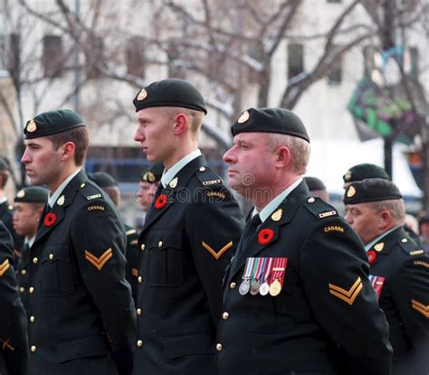 Canadian Soldiers at Remembrance Day Ceremony Editorial Photography ...