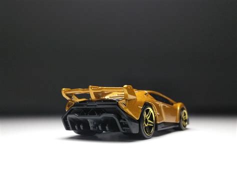 Lamborghini VENENO GOLD Hot Wheels custom Plastic Wheels - Etsy