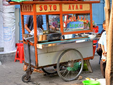 In Jakarta, Get Out & Treat Yourself to Colours, Taste & Smells of ...