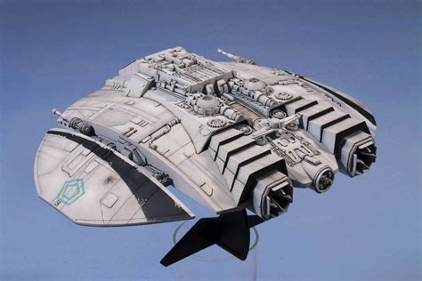 MODELKIT WORKSHOP: Battlestar Galactica Cylon Raider : Revell