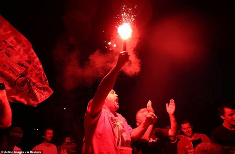 Liverpool fans' joy as team wins Premier League after 30 years | Daily ...