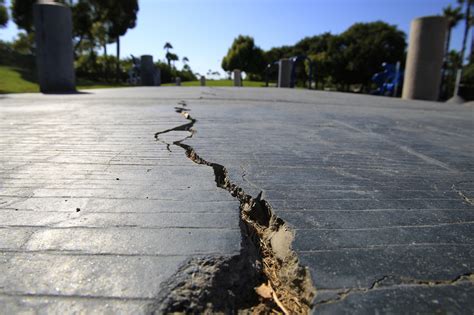 Earthquake on the beach: Scientists think a 7.4 temblor could reach ...