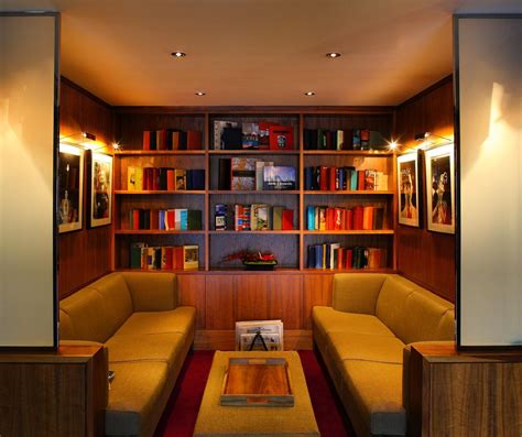 Our cosy city centre library ☘️... - Fitzwilliam Hotel Dublin