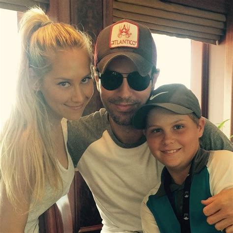 Anna Kournikova and Enrique Iglesias Welcome Twins | E! News