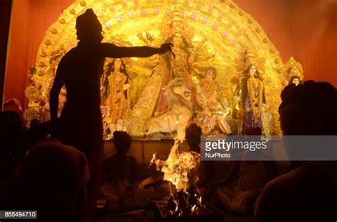 Maha Puja Photos and Premium High Res Pictures - Getty Images