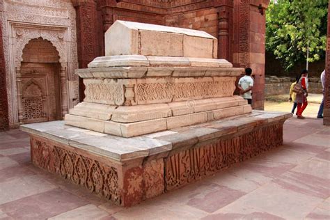 Iltutmish s tomb editorial stock photo. Image of delhi - 53475383