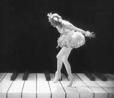 Girl Piano GIF - Find & Share on GIPHY