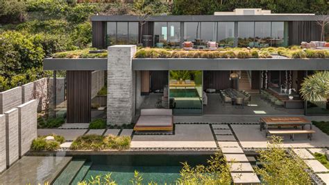 Crafting a Contextually Inspired Oasis in La Jolla — mlasd.com