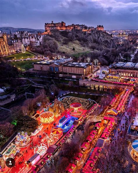 The Christmas Market in Edinburgh, Scotland : CityPorn | Edinburgh ...