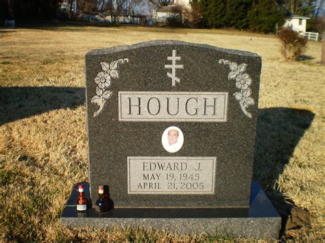 Genealogical Gems: Tombstone Tuesday: Hough