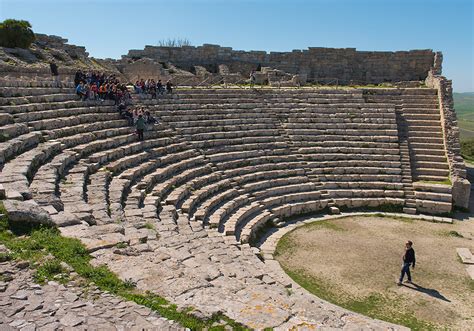 Segesta - Wonders of Sicily - SICILIA