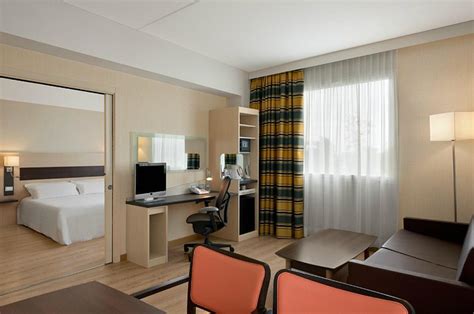 Hilton Garden Inn Rome Airport Rooms: Pictures & Reviews - Tripadvisor