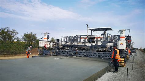 Wirtgen introduces two new paver models to North American market