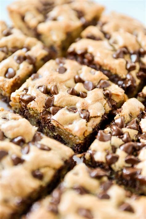 Easy Chocolate Chip Cookie Bars - No. 2 Pencil