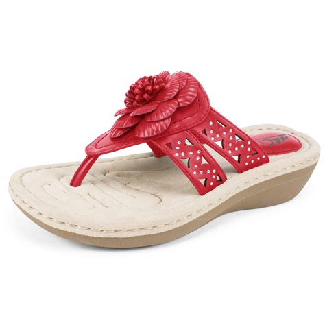 CLIFFS BY WHITE MOUNTAIN Women's Cynthia Wedge Sandal 8.5 Berry Red ...