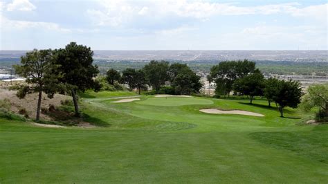 Tierra Del Sol Golf Club - Golf Property