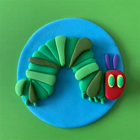 Very Hungry Caterpillar Cake Topper-Fondant | Etsy | Hungry caterpillar ...