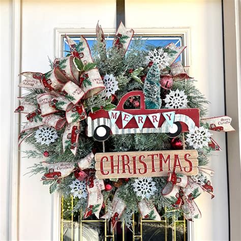 Red Truck Christmas Wreath - Etsy