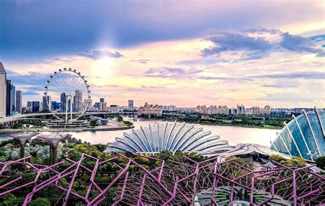 10 Top Rated Tourist Attractions in Singapore