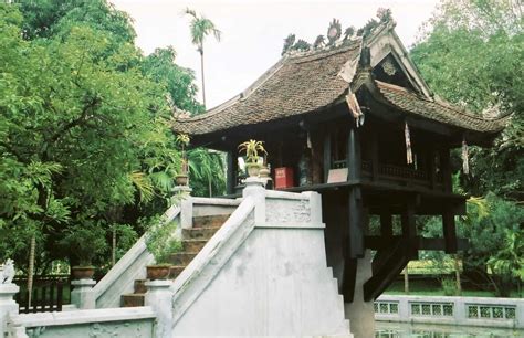 One Pillar Pagoda - Hanoi Attractions- Travel Guide 2020 ...