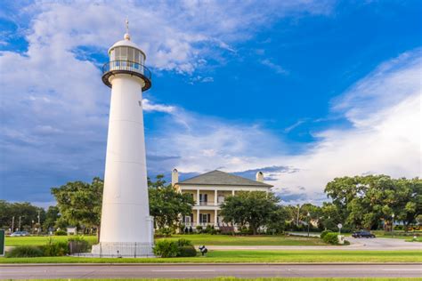 You Need To Visit the Historic Biloxi Lighthouse - Biloxi Beach Resort ...