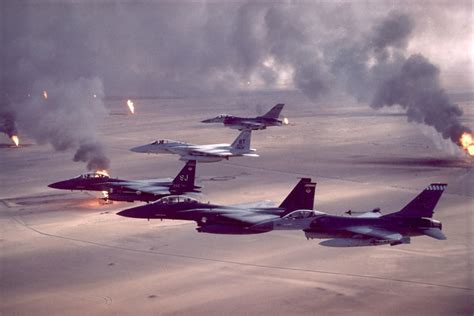 Desert Storm: A Look Back > U.S. Department of Defense > Story