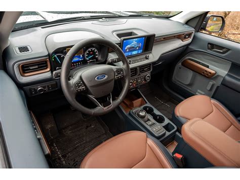 2022 Ford Maverick Pictures: | U.S. News