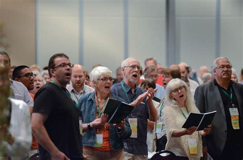 The purpose and joy of congregational singing | Canadian Mennonite Magazine