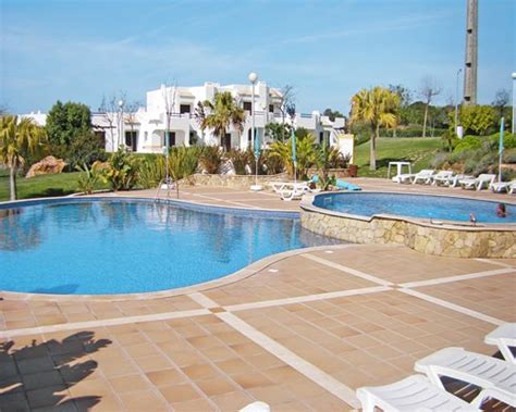 Clube Albufeira Resort Algarve Details : Hopaway Holiday - Vacation and ...