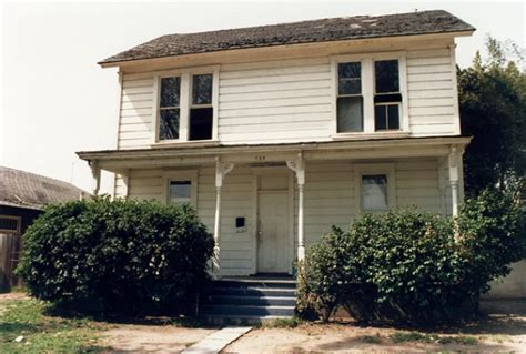 The Houses From The Original 1978 Halloween Movie ~ House Crazy Sarah