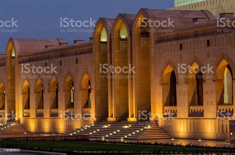 Omani Architecture Stock Photo - Download Image Now - Grand Mosque ...