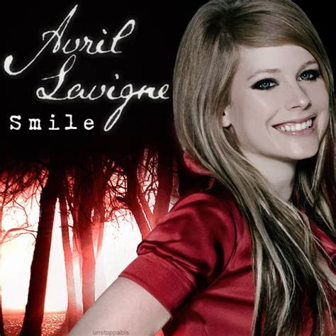 Avril Lavigne smile beautiful pictures