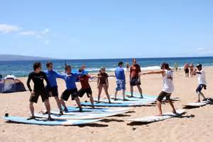 Maui Surfing Lessons | Learn to Surf Hawaii | Family Surf Lessons Maui