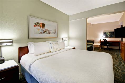 BWI Airport Hotel Photos | SpringHill Suites Baltimore BWI Airport