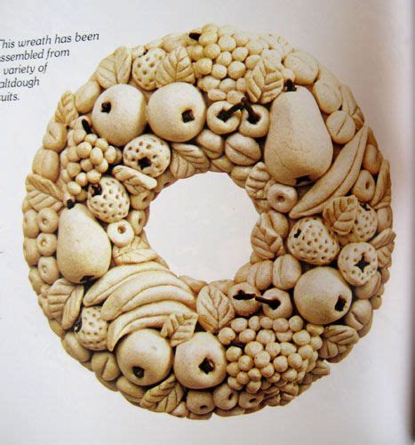 Dough Crafts: the Art of Salt Dough | Кошачьи поделки, Соленое тесто ...