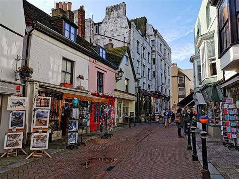 Sixty photos of Hastings: Old Town, beach, boats, shops and historic ...