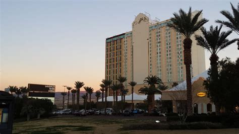 Laughlin River Lodge - 58 Photos & 117 Reviews - Resorts - 2700 S ...