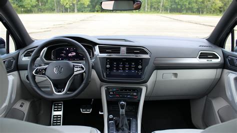 2022 Volkswagen Tiguan test report | Try one of the other compact VWs ...