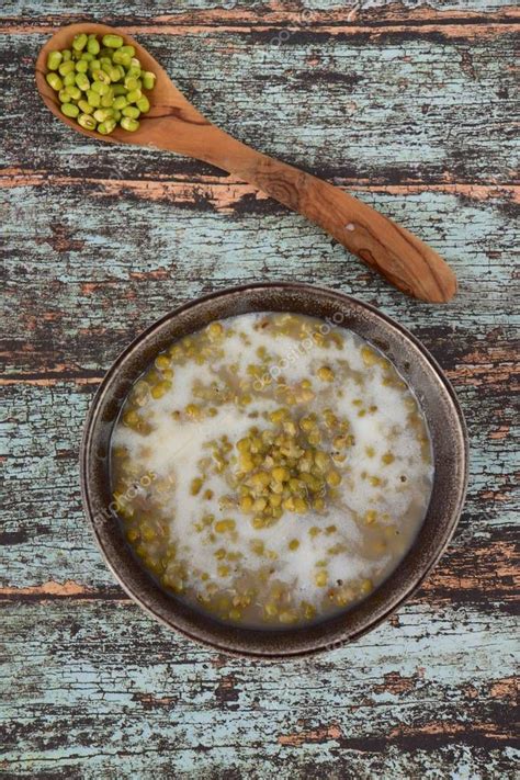 Bubur Kacang Hijau, Indonesian sweet dessert made from mung beans ...