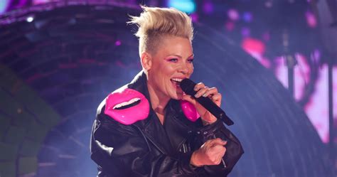 Pink Summer Carnival Tour 2024 setlist in full: Songs P!nk performs at ...