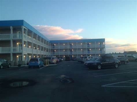 Whaler Inn Beach Club, 323 Salter Path Rd, Atlantic Beach, NC ...