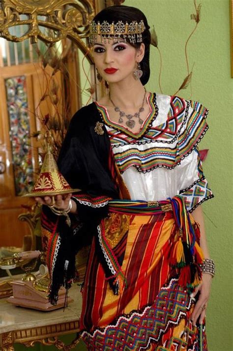 Algerian Fashion: Berber Dress | Algerian clothing, Traditional dresses ...