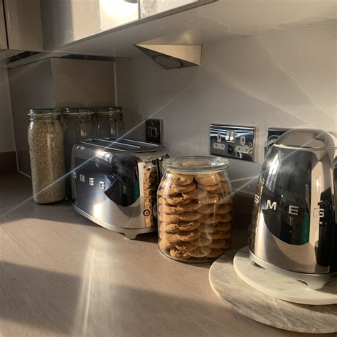 Smeg toaster and kettle in Chrome - my first home dreams coming true ...