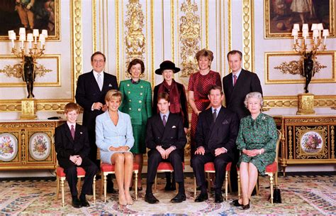 Royal News and Updates on the Royal Family | Royal family portrait ...