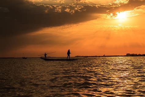 Fleuve Niger Photograph by Rusty Philippe