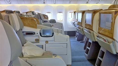 Boeing 777 Seating Business Class / Boeing 777 300 Business Class ...