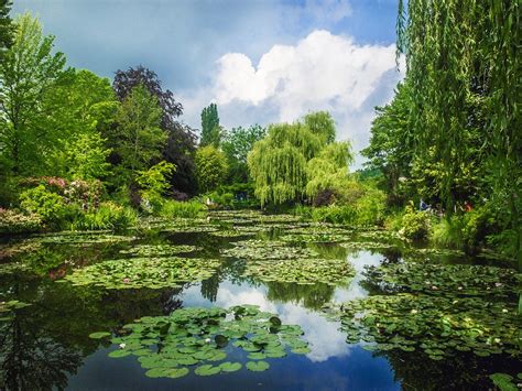 Day trip to Claude Monet's Garden - Francedaytrip