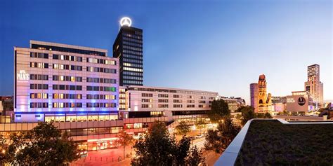 ab 199 € – Berlin-Toplage: Große Suite im Luxushotel, -59% | Travelzoo